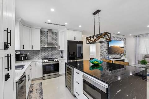 2601 NE 18th Street, Pompano Beach FL - photo 17 of 53