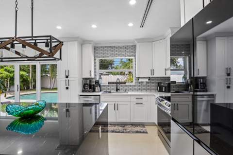 2601 NE 18th Street, Pompano Beach FL - photo 18 of 53