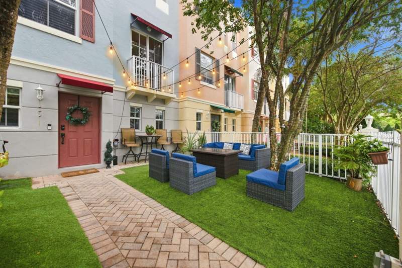 3 bedroom Townhouse at 506 NE 7th Avenue ##1, Holmberg & Mc Kees, Fort Lauderdale — photo 2