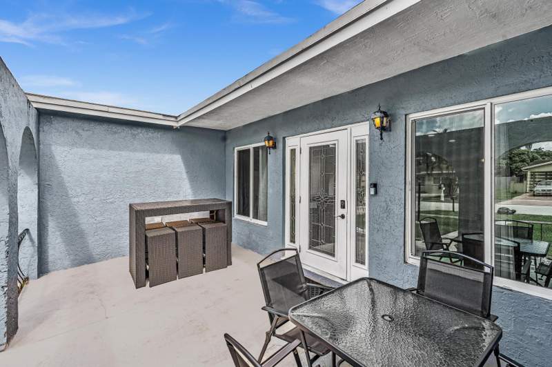 3 bedroom Single Family Residence at 5260 SW 6th Place, Oakland Hills 6 Sec, Margate — photo 4