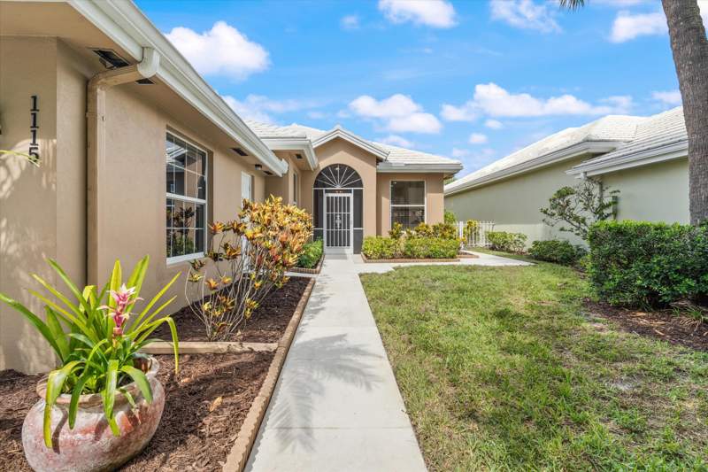 3 bedroom Single Family Residence at 1115 Gator Trail, Bear Island, West Palm Beach — photo 5