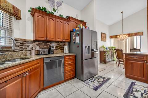 7365 NW 54th Court, Lauderhill FL - photo 8 of 37