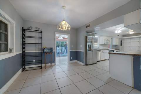 6311 NW 72nd Avenue, Tamarac FL - photo 10 of 37