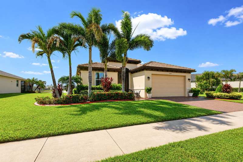 2 bedroom Single Family Residence at 11320 SW Lake Park Drive, Lakepark At Tradition Plat 1, Port St. Lucie — photo 1