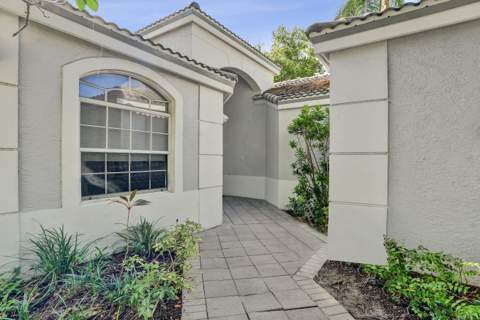 16106 Villa Vizcaya Place, Delray Beach FL - photo 12 of 69