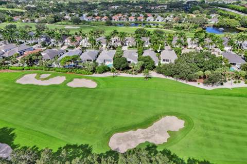 16106 Villa Vizcaya Place, Delray Beach FL - photo 6 of 69