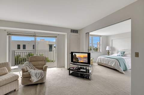 4511 S Ocean Boulevard #401, Highland Beach FL - photo 8 of 22