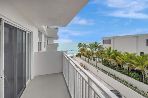 4511 S Ocean Boulevard #401, Highland Beach FL - photo 10 of 22