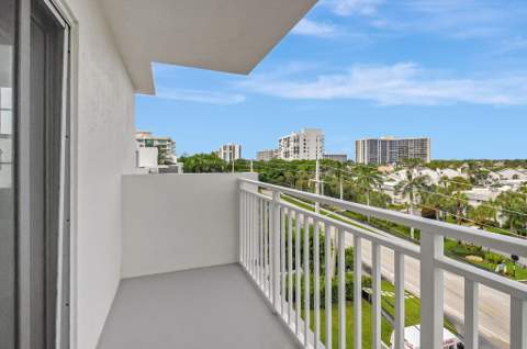 4511 S Ocean Boulevard #401, Highland Beach FL - photo 12 of 22