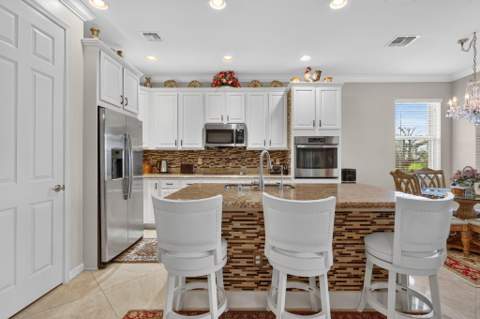 11320 SW Lake Park Drive, Port St. Lucie FL - photo 13 of 41