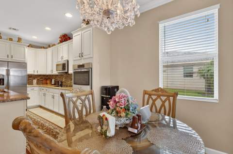 11320 SW Lake Park Drive, Port St. Lucie FL - photo 19 of 41