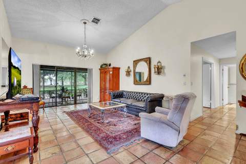 9420 Chelsea Drive, Plantation FL - photo 6 of 19