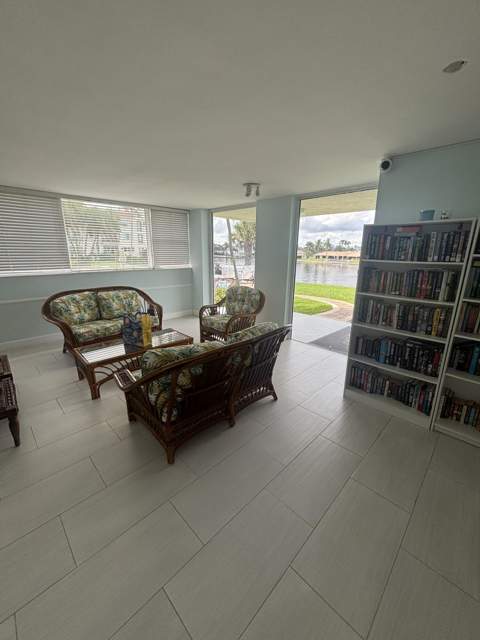 1238 Hillsboro Mile #210, Hillsboro Beach FL - photo 21 of 23