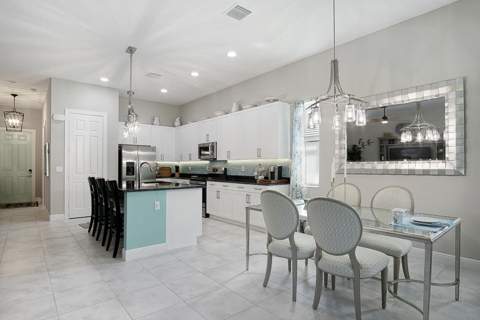 2652 Conifer Drive, Fort Pierce FL - photo 6 of 43
