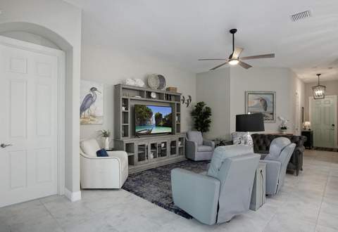 2652 Conifer Drive, Fort Pierce FL - photo 14 of 43
