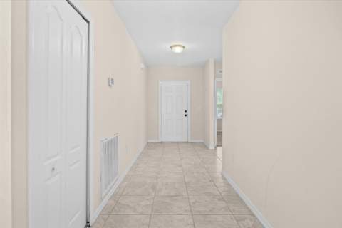 5332 NW Wisk Fern Circle, Port St. Lucie FL - photo 20 of 44