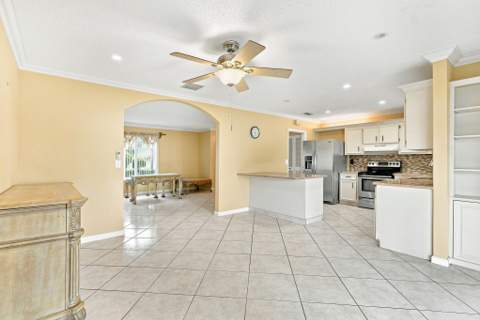 5088 Chelan Way, Lake Worth FL - photo 8 of 28