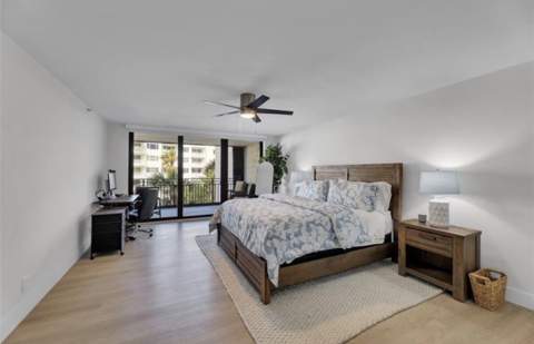 1167 Hillsboro Mile #306, Hillsboro Beach FL - photo 21 of 49