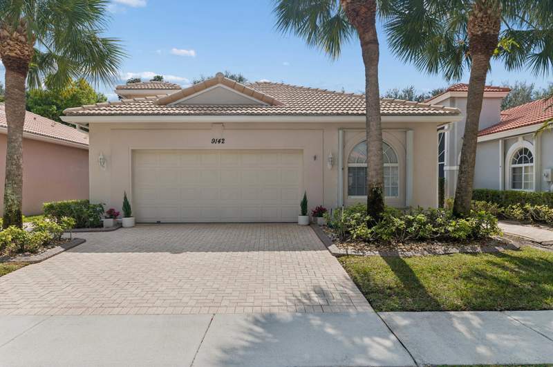 3 bedroom Single Family Residence at 9142 Bay Point Circle, Baywinds Rpd 1, West Palm Beach — photo 2