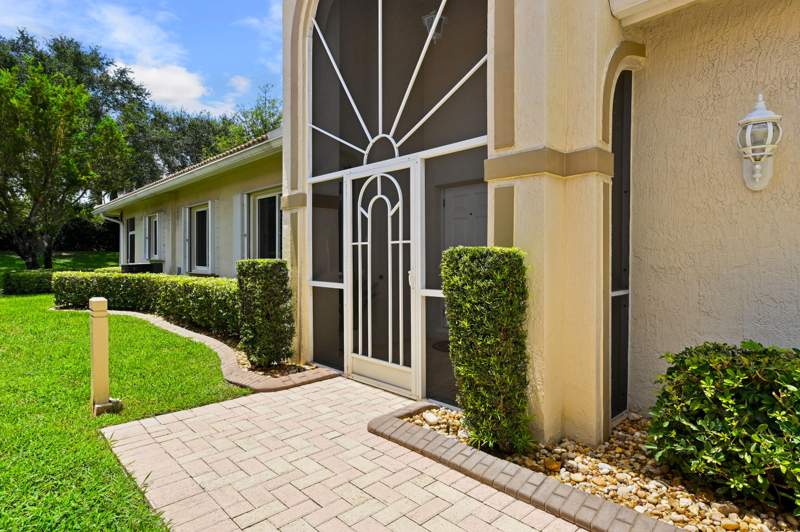 3 bedroom Single Family Residence at 9142 Bay Point Circle, Baywinds Rpd 1, West Palm Beach — photo 3