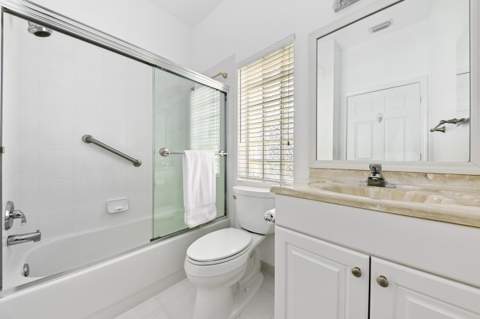 9142 Bay Point Circle, West Palm Beach FL - photo 16 of 24