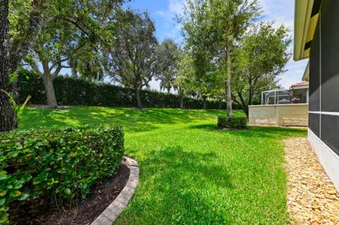 9142 Bay Point Circle, West Palm Beach FL - photo 20 of 24
