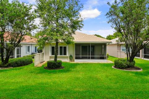 9142 Bay Point Circle, West Palm Beach FL - photo 21 of 24