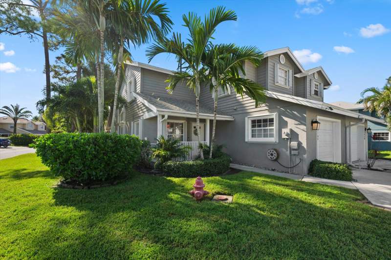 3 bedroom Townhouse at 13169 Quiet Woods Road #A, Emerald Forest Of Wellington 3, Wellington — photo 3