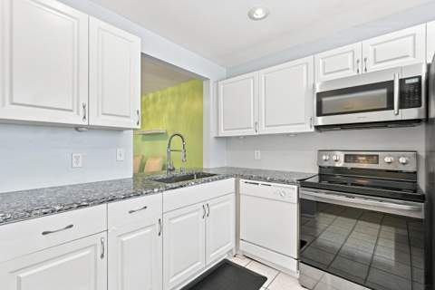 13521 S Indian River Drive #1003, Jensen Beach FL - photo 9 of 26