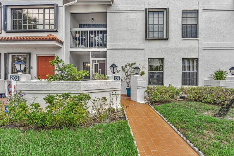 2 bedroom Condominium at 9632 Sills Drive #102, Sun Valley East Condo, Boynton Beach — photo 3