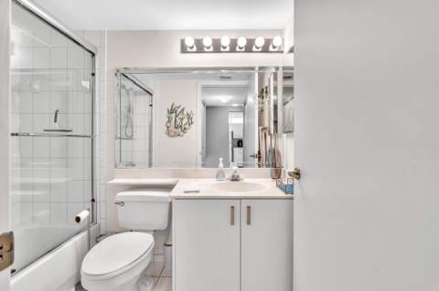 9632 Sills Drive #102, Boynton Beach FL - photo 16 of 62