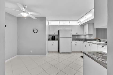 9632 Sills Drive #102, Boynton Beach FL - photo 7 of 62