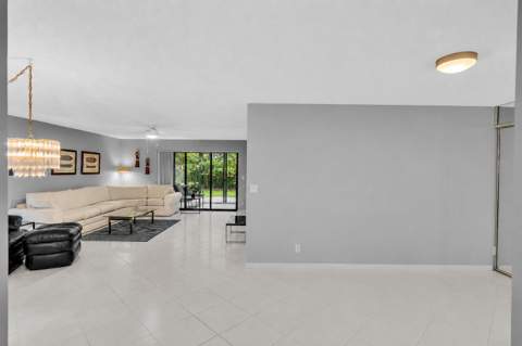 9632 Sills Drive #102, Boynton Beach FL - photo 19 of 62