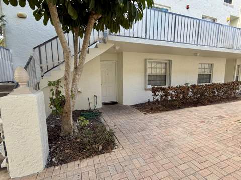 1105 Lake Shore Drive #104, Lake Park FL - photo 17 of 34