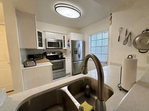 1105 Lake Shore Drive #104, Lake Park FL - photo 10 of 34