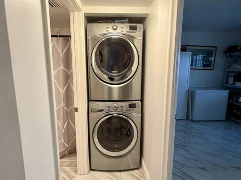 1105 Lake Shore Drive #104, Lake Park FL - photo 11 of 34