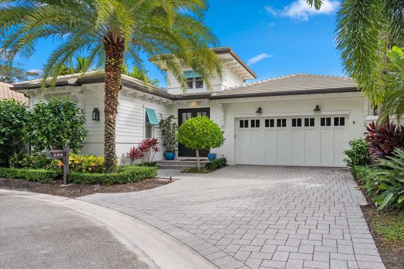 4 bedroom Single Family Residence at 104 Lanitee Circle, Maplewood Ph 1, Jupiter — photo 1