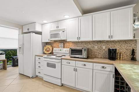 2000 S Ocean Lane #2, Fort Lauderdale FL - photo 11 of 23