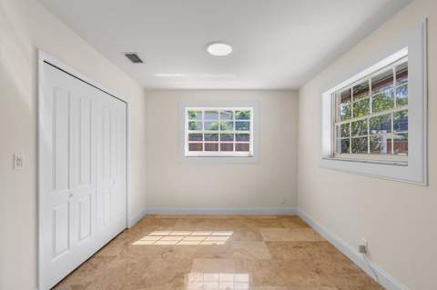 930 SE 10th Court, Pompano Beach FL - photo 19 of 47