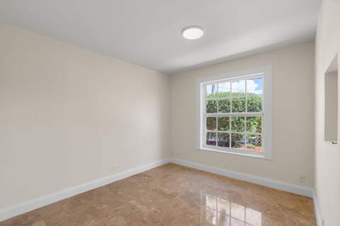 930 SE 10th Court, Pompano Beach FL - photo 21 of 47