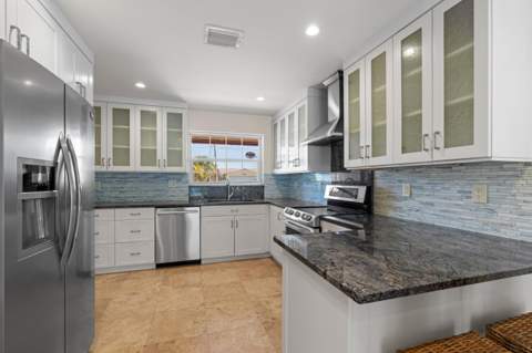 930 SE 10th Court, Pompano Beach FL - photo 13 of 47