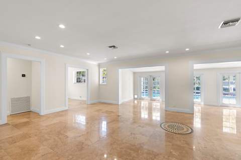 930 SE 10th Court, Pompano Beach FL - photo 6 of 47