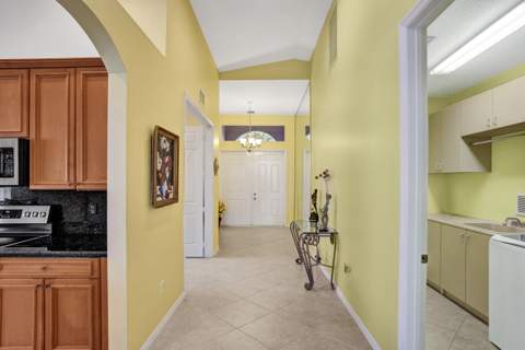 7907 Lando Avenue, Boynton Beach FL - photo 16 of 102