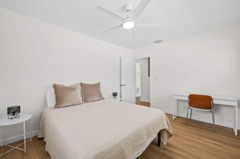 413 NE 25th Avenue, Pompano Beach FL - photo 15 of 28