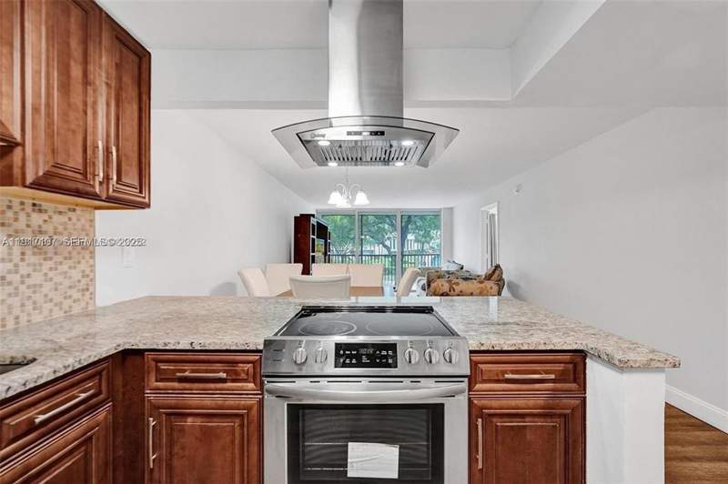 2 bedroom Condominium at 3801 Environ Boulevard #214, Condominium 2 Of Environ II, Lauderhill — photo 5
