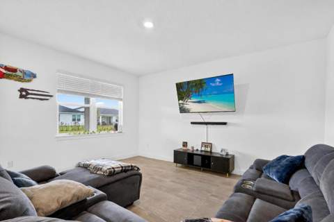 11264 Barnstead Way, Port St. Lucie FL - photo 8 of 28