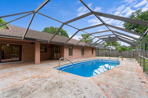 2652 Yarmouth Drive, Wellington FL - photo 21 of 30