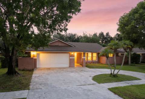 2652 Yarmouth Drive, home for sale in Wellington 33414