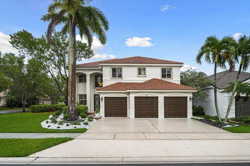 5 bedroom Single Family Residence at 890 Hawthorn Terrace, Sector 2-Parcels 12 13 14 15, Weston — photo 1