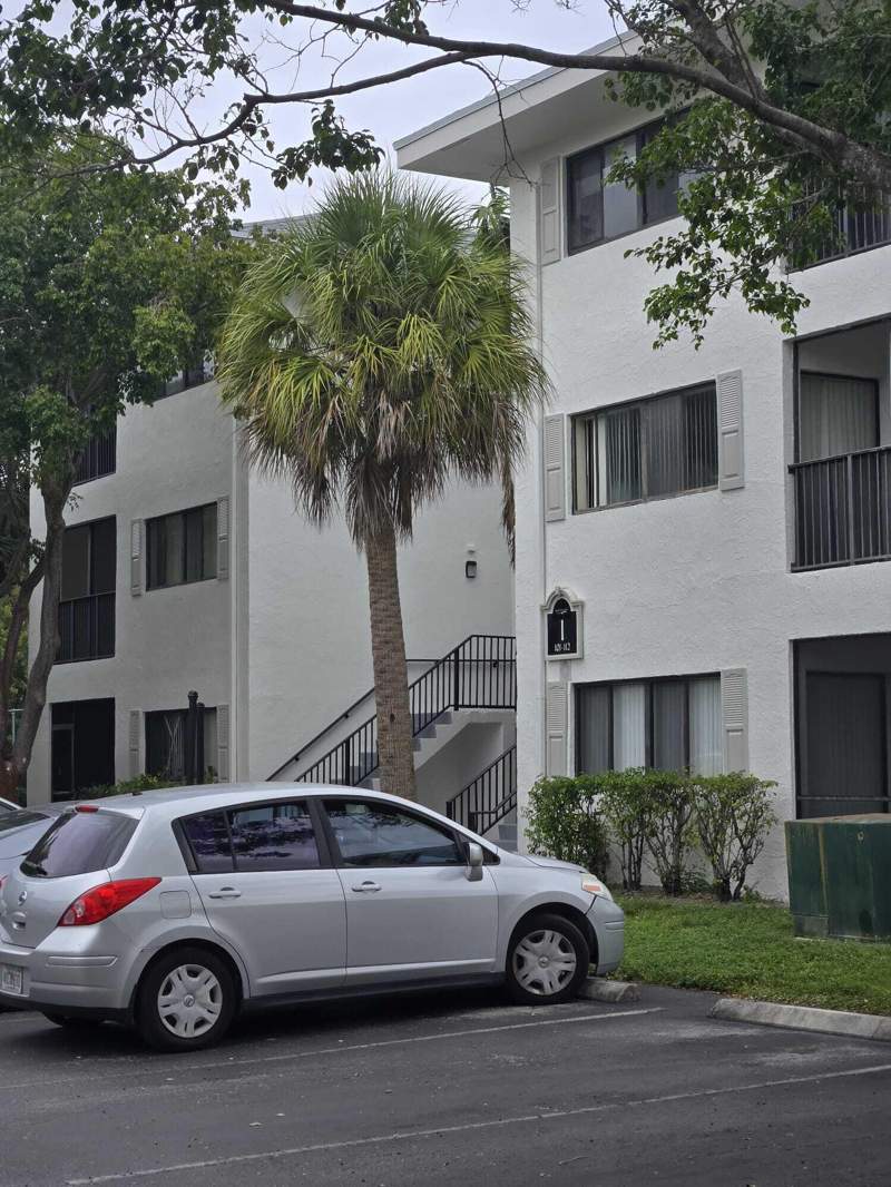 2 bedroom Condominium at 2445 SW 18th Terrace #1120, Marina Oaks Condo, Fort Lauderdale — photo 2